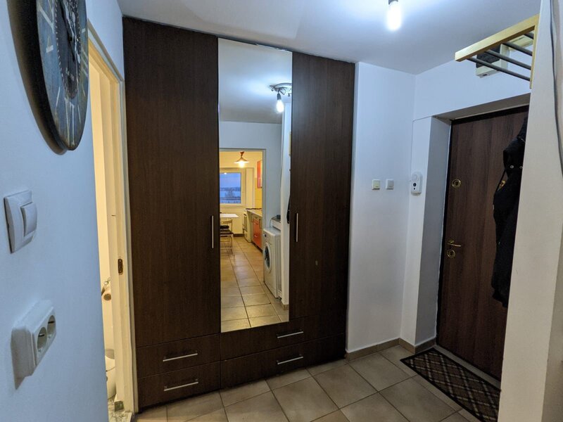 Virtutii, garsoniera decomandata 40 mp, cf. 1, mobiliata, utilata.